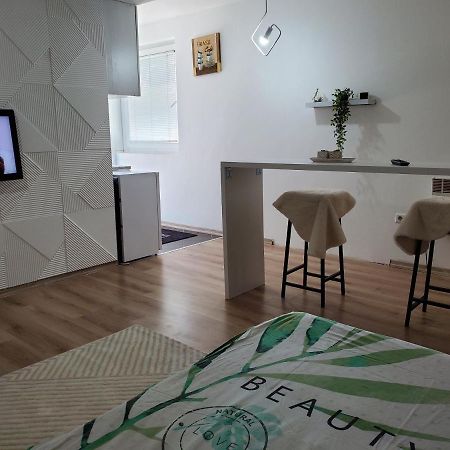Apartmán Sleep And Drive Sarajevo Exteriér fotografie